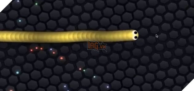 SLITHER.IO cách mở ra vòng chơi bí ẩn vô cùng creepy mà không phải ai cũng biết 2