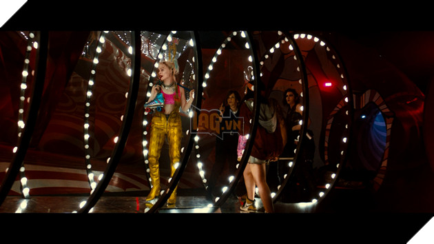 Birds Of Prey tung trailer cuối: Harley bá đạo siêu cấp, cà khịa cả Batman 7