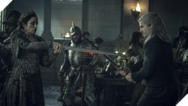 Seri The Witcher bị phê bình thiếu thực tế chỉ vì cho phụ nữ chiến đấu bằng kiếm 2