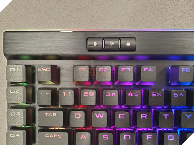 Review Corsair K95 RGB Platinum: Bán phím trong mơ của mọi game thủ  2