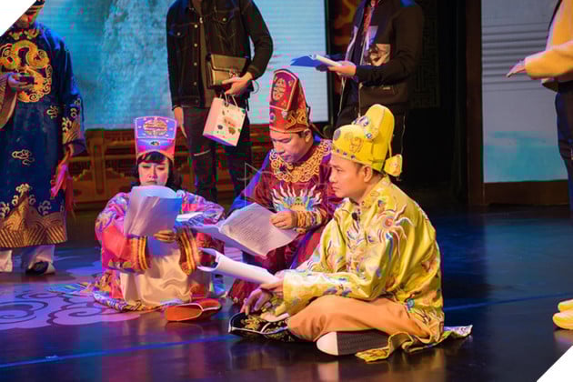 Hậu Hoàng trêu đùa Xuân Bắc bị Viruss, Misthy, Ceejay phẫn nộ trong Táo Quân 2020 - Ảnh 3.