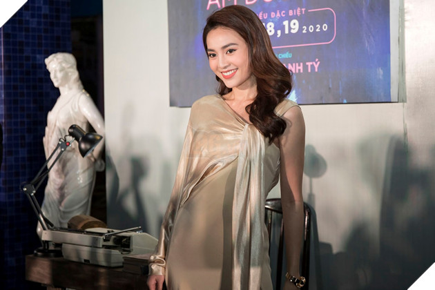 Lan Ngọc, Hari Won đọ sắc cùng chính cung Thu Trang và Tuesday Bảo Thanh trên thảm đỏ họp báo Đôi mắt âm dương 10