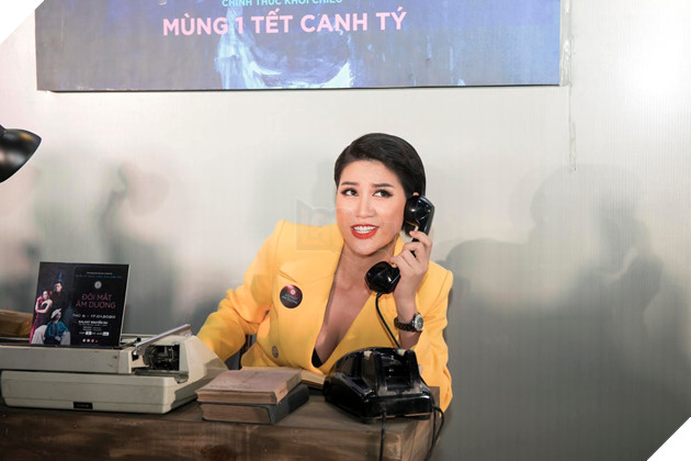 Lan Ngọc, Hari Won đọ sắc cùng chính cung Thu Trang và Tuesday Bảo Thanh trên thảm đỏ họp báo Đôi mắt âm dương 28