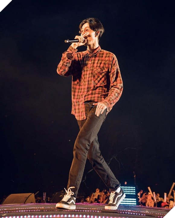 Bị ghép ảnh cà khịa BTS, Đen Vâu vội vàng lên tiếng thanh minh, thừa nhận fan của BTS quá mạnh - Ảnh 5.