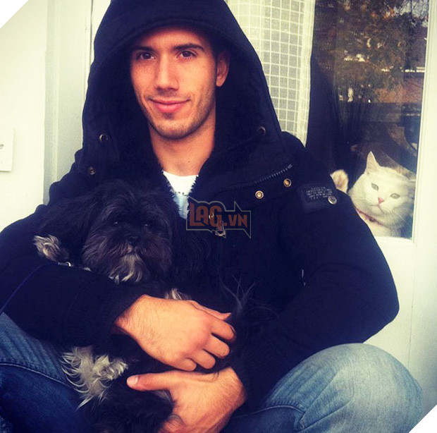 19 con mèo bẩn tính chuyên ném đá Hội những người thích chụp ảnh tự sướng - Ảnh 13.