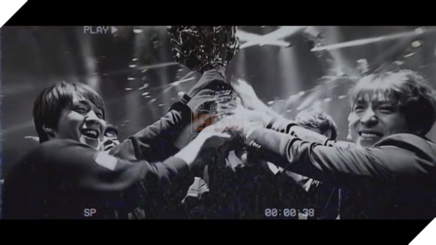 T1 ra mắt trailer chào đón mùa giải mới theo phong cách nhà chả có gì ngoài cup, rất nhiều cup - Ảnh 3.