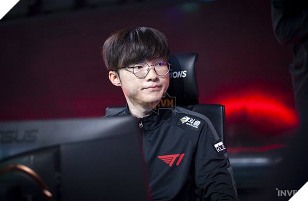Chứng kiến lão tướng Faker gánh team, cộng đồng LMHT thế giới lại được dịp trầm trồ về anh - Ảnh 3.