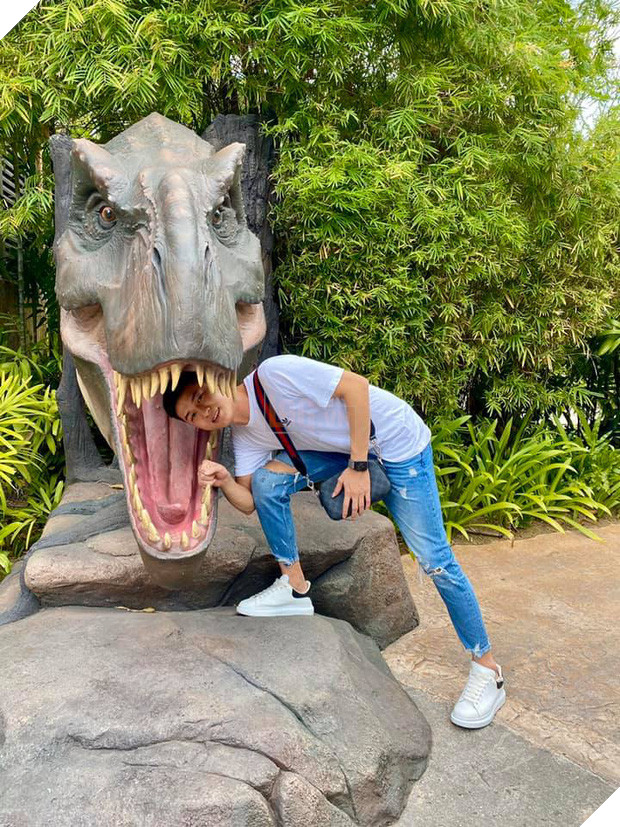 Xịn sò như Team Flash, cả team đi Singapore du lịch còn thuê hẳn du thuyền để tham quan sương sương - Ảnh 7.