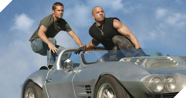 Fast & Furious: Khi dòng phim đua xe đường phố mở rộng quy mô