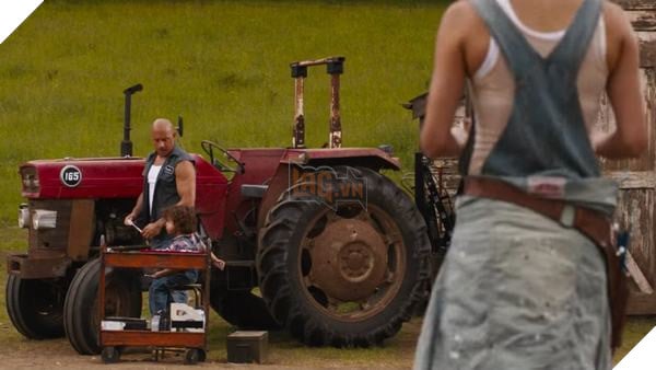 Fast & Furious: Khi dòng phim đua xe đường phố mở rộng quy mô 4