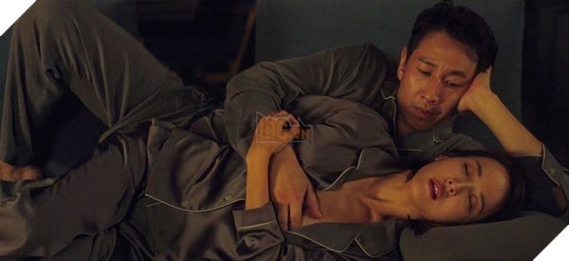 Giải mã cảnh quan hệ 18+ trên ghế từng gây nhiều tranh cãi trong Ký sinh trùng  4