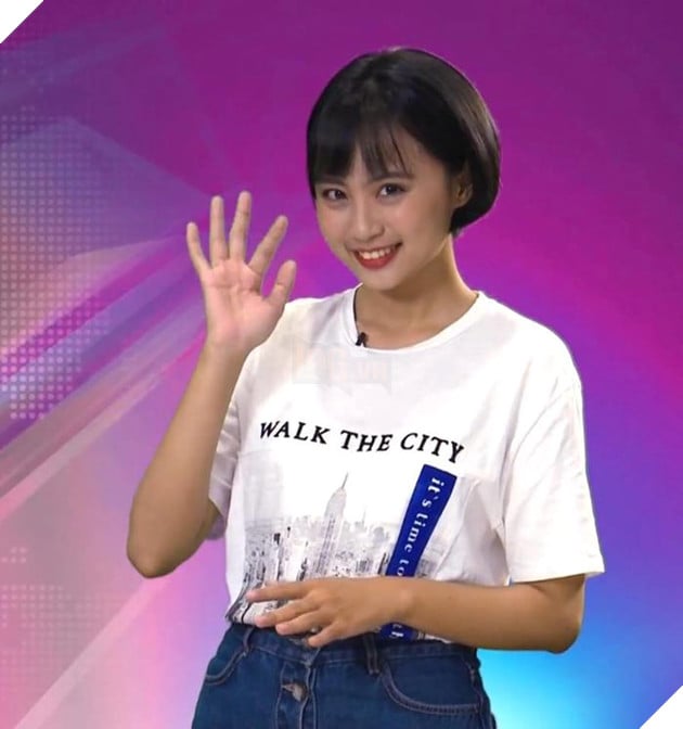 Tiểu sử Minh Nghi VETV - Nữ MC xinh đẹp tại vòng bảng MSI 2019