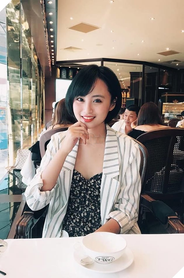  
Nhiều game thủ đăng hình ảnh xinh đẹp của Minh Nghi lên để nhận làm "vợ" của mình.