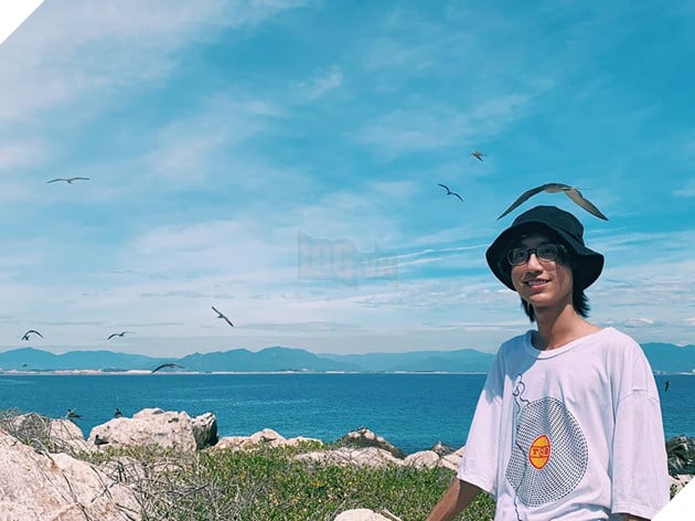 Lynk Lee là ai ? Chàng Ca sĩ công khai chuyển đổi giới tính và hàng loạt hình đẹp không thua gì nữ ca sĩ nổi danh 4