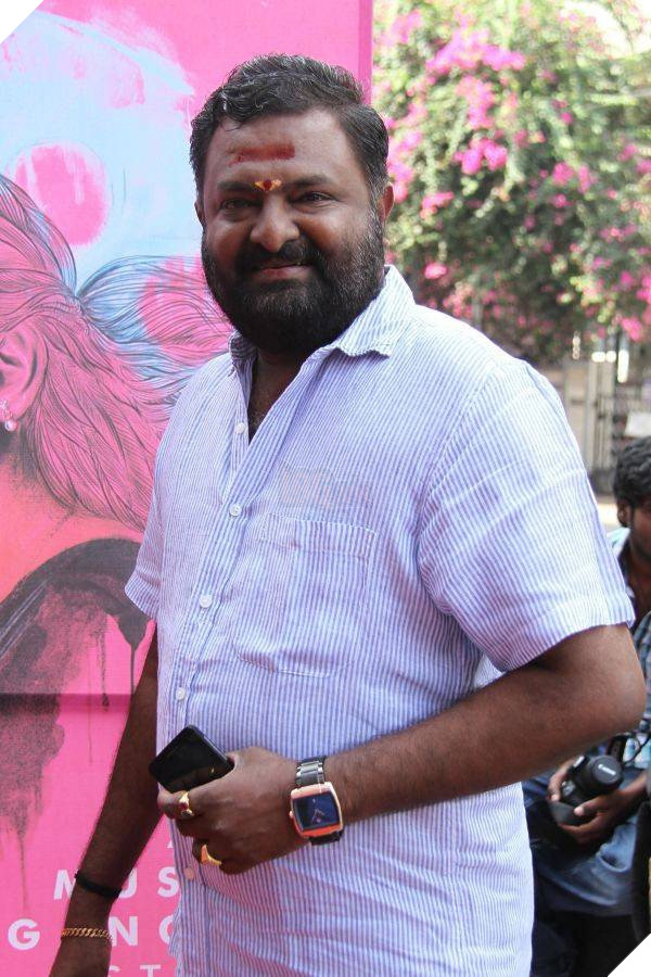 Đạo diễn Ký sinh trùng chính thức lên tiếng về việc bị cáo buộc đạo nhái phim Ấn Độ