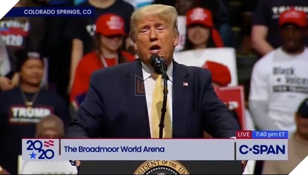  HOT Tổng thống Donald Trump mỉa mai gay gắt chiến thắng của Ký sinh trùng tại Oscar 2020