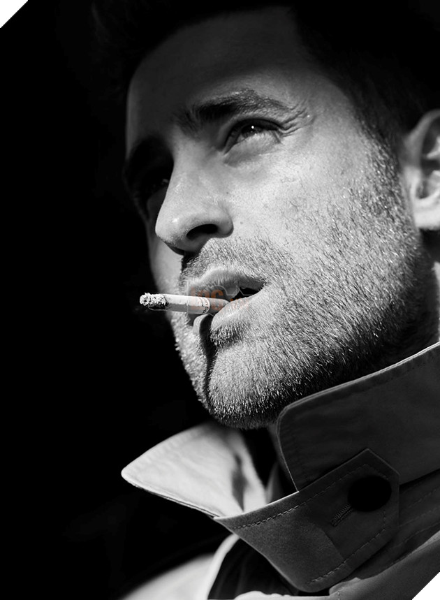 Nhìn ngắm nhan sắc đốn tim fan nữ của kẻ vô hình biến thái trong The Invisible Man 9