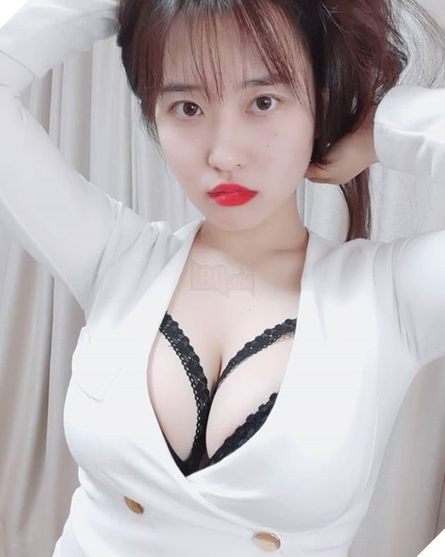 Nữ streamer Hàn gây bỏng mắt người xem, chỉ vài điệu lắc lư  4