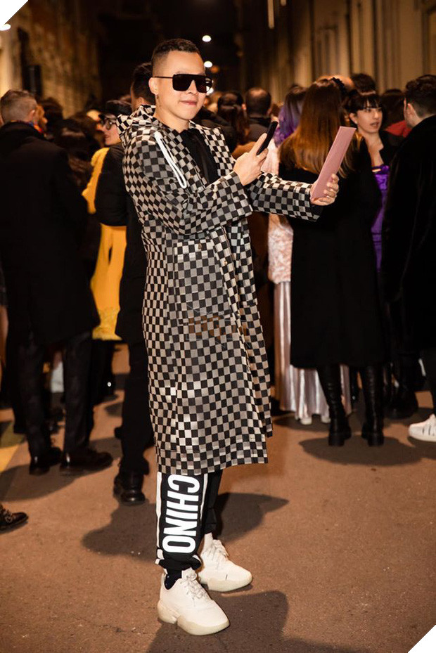 Bị nghi chạy lung tung trong thời gian cách ly, Vũ Khắc Tiệp chính thức lên tiếng kèm hình ảnh xác thực - Ảnh 3.