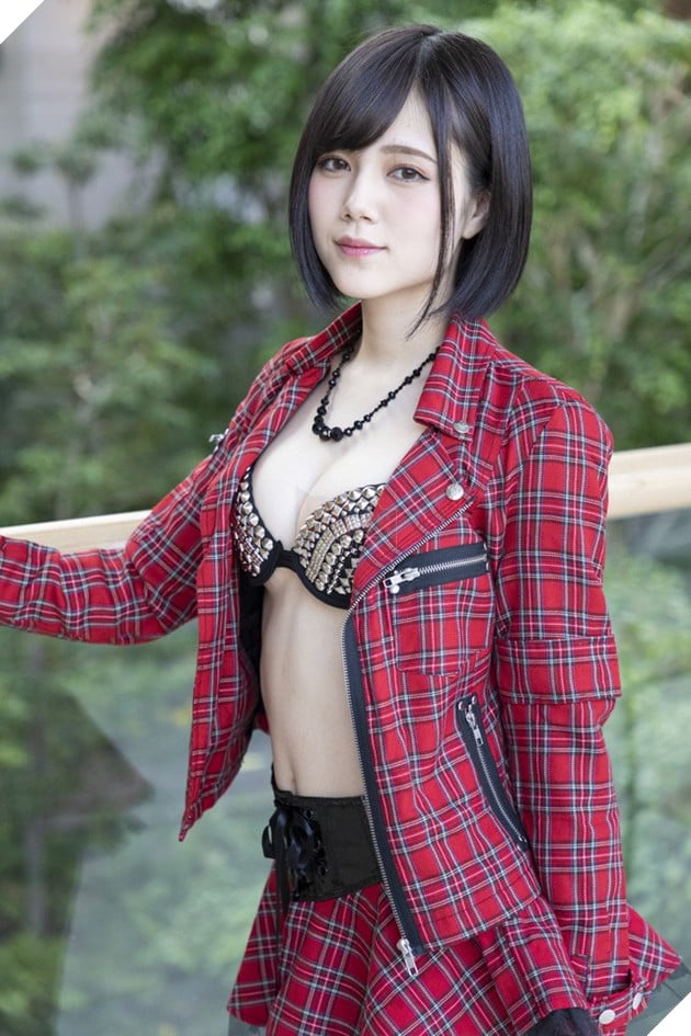 Ngắm nhan sắc Remu Suzumori, mỹ nữ ăn ảnh nhất làng phìm 18+ Nhật Bản - Ảnh 5.