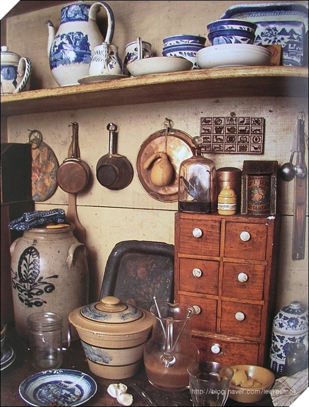 Ngôi nhà cổ tích có thật của bà cụ 92 tuổi khiến ai ai cũng phải trầm trồ, ước mơ - Ảnh 14.