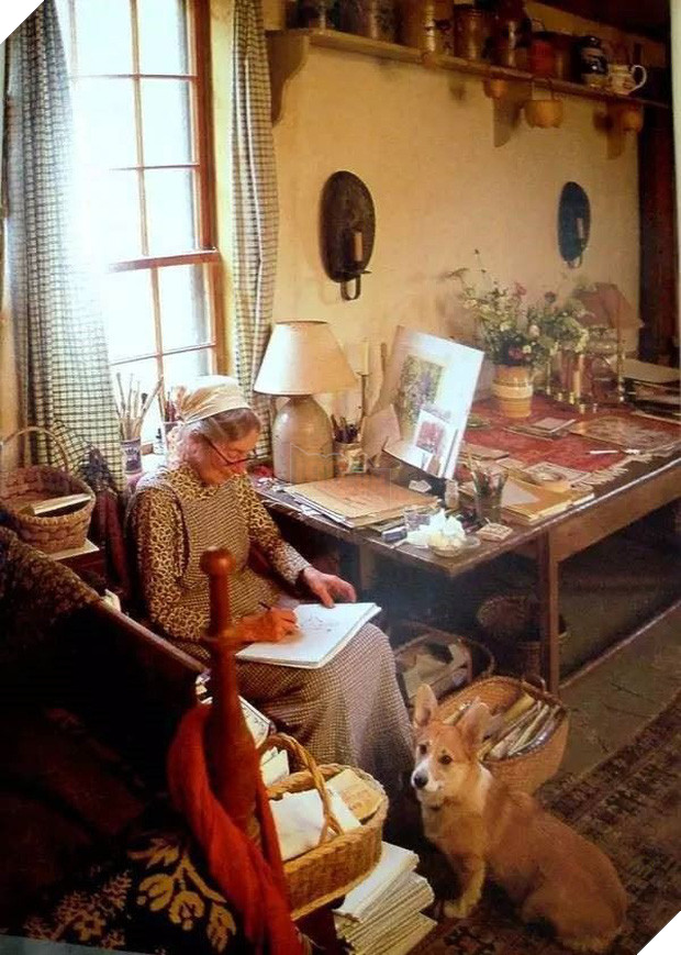 Ngôi nhà cổ tích có thật của bà cụ 92 tuổi khiến ai ai cũng phải trầm trồ, ước mơ - Ảnh 10.