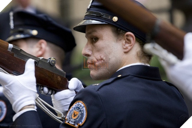 3 thuyết âm mưu cực đen tối gây sốc về Joker trong vũ trụ DC: Kẻ siêu tội phạm chính là anh hùng của Gotham? 3