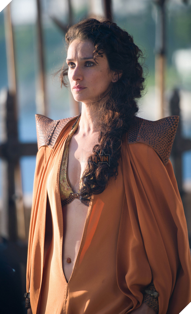 Nữ diễn viên Game of Thrones xác nhận dương tính với Covid-19