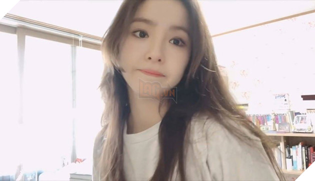 Tạm dừng diễn xuất chuyển sang làm vlog, cô nàng Youtuber khiến fan trầm trồ vì quá xinh và nghĩa cử cao đẹp - Ảnh 5.