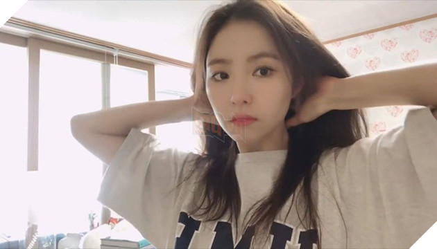 Tạm dừng diễn xuất chuyển sang làm vlog, cô nàng Youtuber khiến fan trầm trồ vì quá xinh và nghĩa cử cao đẹp - Ảnh 6.