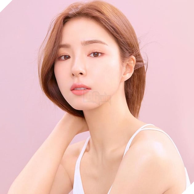 Tạm dừng diễn xuất chuyển sang làm vlog, cô nàng Youtuber khiến fan trầm trồ vì quá xinh và nghĩa cử cao đẹp - Ảnh 1.