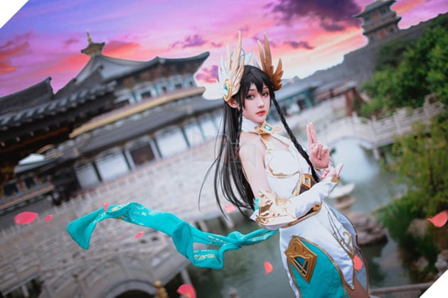 LMHT: Choáng váng vì vẻ đẹp tựa thần tiên tỉ tỉ trong bộ cosplay Irelia Tiên Kiếm của nữ game thủ Trung Quốc - Ảnh 10.