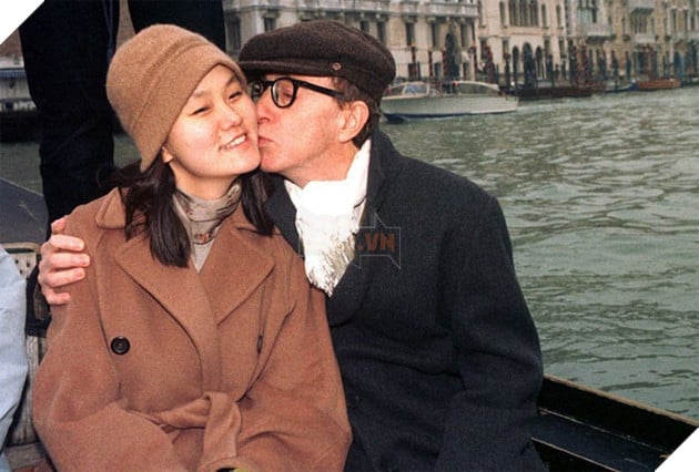 Woody Allen là ai? Vị đạo diễn 4 lần đoạt Oscar và mối tình loạn luân cách biệt 35 tuổi với con gái rúng động Hollywood 4