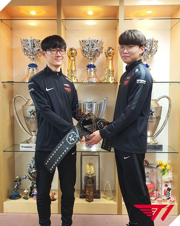 Faker dùng Akali Nhịp Độ Chết Người đè bẹp Griffin, dân tình xôn xao tưởng meta mới, ai ngờ là do... cầm nhầm bảng - Ảnh 3.