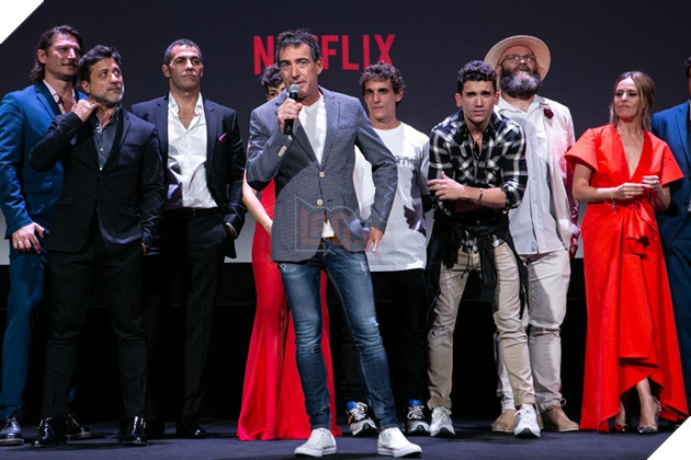 Money Heist sẽ có phần ngoại truyện