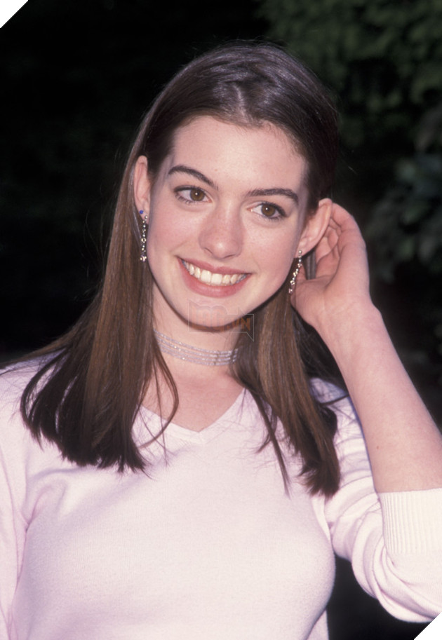 Loạt ảnh chứng minh sự nóng bỏng của mỹ nữ Anne Hathaway 2