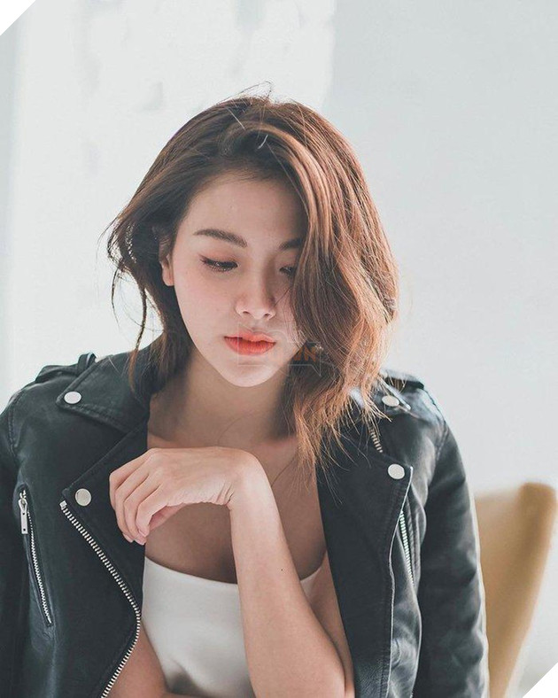 Nữ chính Friend Zone từ nhỏ đến lớn không biết xấu là gì 8