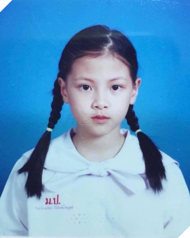 Nữ chính Friend Zone từ nhỏ đến lớn không biết xấu là gì 2