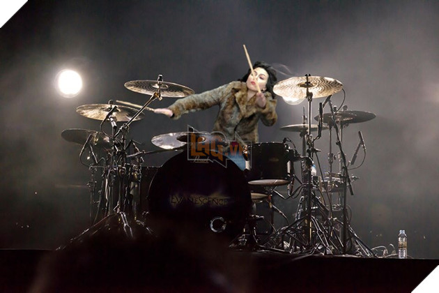 Cười bể bụng với loạt ảnh chế về cú vồ ếch để đời của Góa phụ đen Scarlett Johansson 5