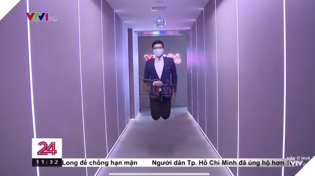 Không chỉ cà khịa cực duyên dáng, MC mặn nhất VTV còn có màn đu trend nhảy trên không khiến dân tình thả tim rần rần - Ảnh 2.