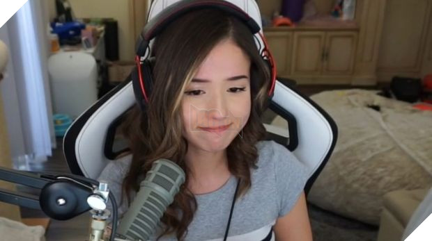 Bị fan đòi hoàn 100k tiền donate ngay trên sóng, nữ streamer có cách ứng xử thông minh khiến fan nể phục - Ảnh 2.