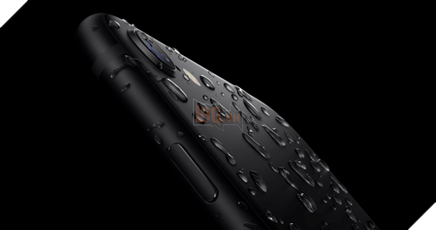 Bất ngờ với khả năng chống nước của iPhone SE 2020  2