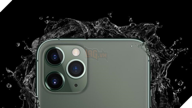 Bất ngờ với khả năng chống nước của iPhone SE 2020  3