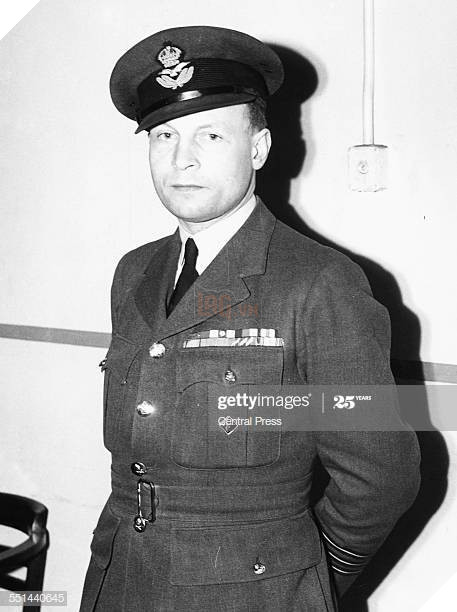 Phiên bản ngoài đời thực của Điệp viên 007 là ai? 3