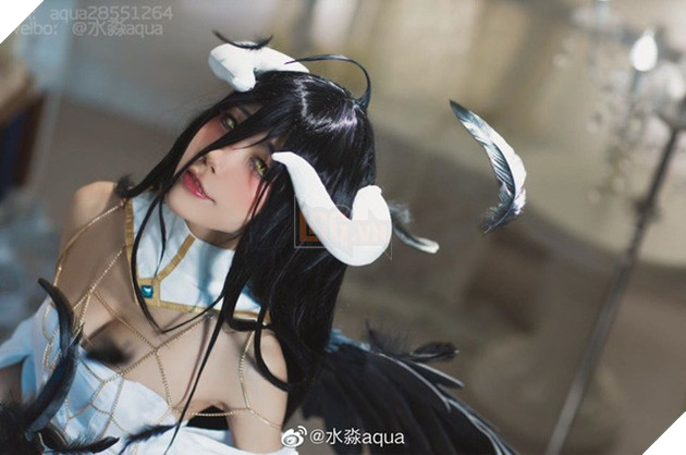 Lặng người khi ngắm thân hình nóng bỏng và thần thái ngút ngàn của quỷ nữ Albedo trong Overlord - Ảnh 9.