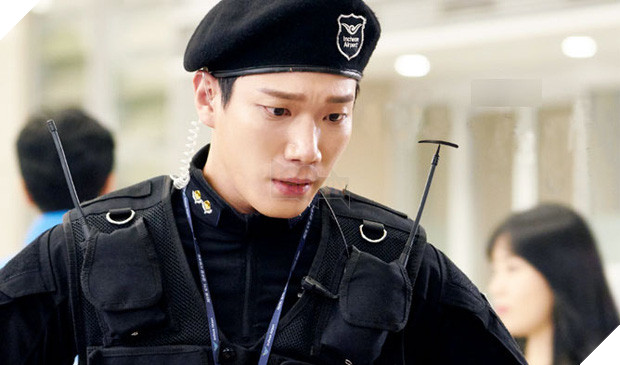 Tìm hiểu dàn diễn viên của bộ phim Quân vương bất diệt đang hot trên Netflix 30