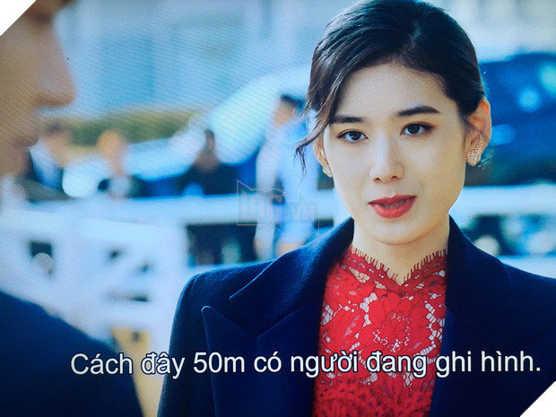 Tập 1 Quân Vương Bất Diệt mở màn bằng chiêu trò Lee Min Ho thả thính nữ thủ tướng, làm màu trước truyền thông? - Ảnh 4.