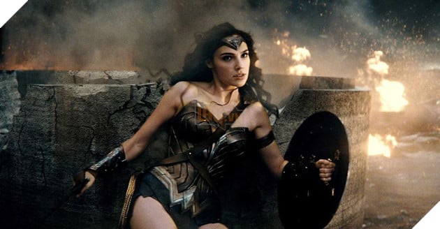 Wonder Woman 1984 vinh danh Batman v Superman 2
