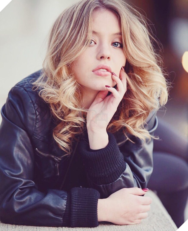 Loạt ảnh chứng minh sức hút của ngôi sao phim 18+ Sydney Sweeney 4