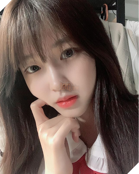 Nữ streamer LMHT cần cù bù siêng năng - Stream gần như liên tục 76 tiếng chỉ để thoát khỏi Đồng IV - Ảnh 8.